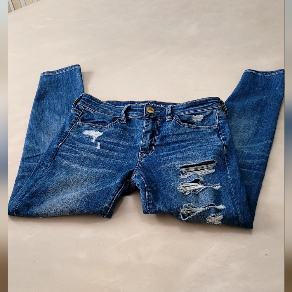 Women's American Eagle Jeans, Size 4 Short, Super Stretch